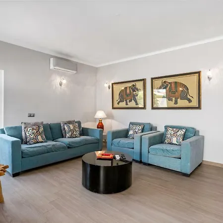 Casa Del Mar Vilamoura Newly Renovated 3 Bedroom With Pool A C And Wifi *