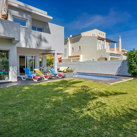 Casa Del Mar Vilamoura Newly Renovated 3 Bedroom With Pool A C And Wifi Villa Quarteira