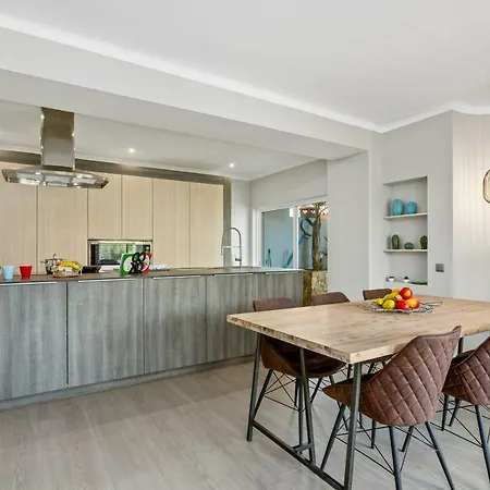 Villa Casa Del Mar Vilamoura Newly Renovated 3 Bedroom With Pool A C And Wifi Quarteira