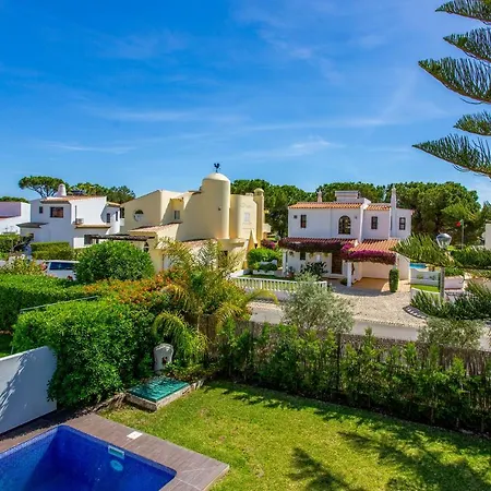 Casa Del Mar Vilamoura Newly Renovated 3 Bedroom With Pool A C And Wifi * Quarteira