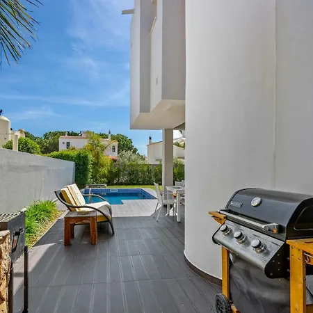 Casa Del Mar Vilamoura Newly Renovated 3 Bedroom With Pool A C And Wifi Vila